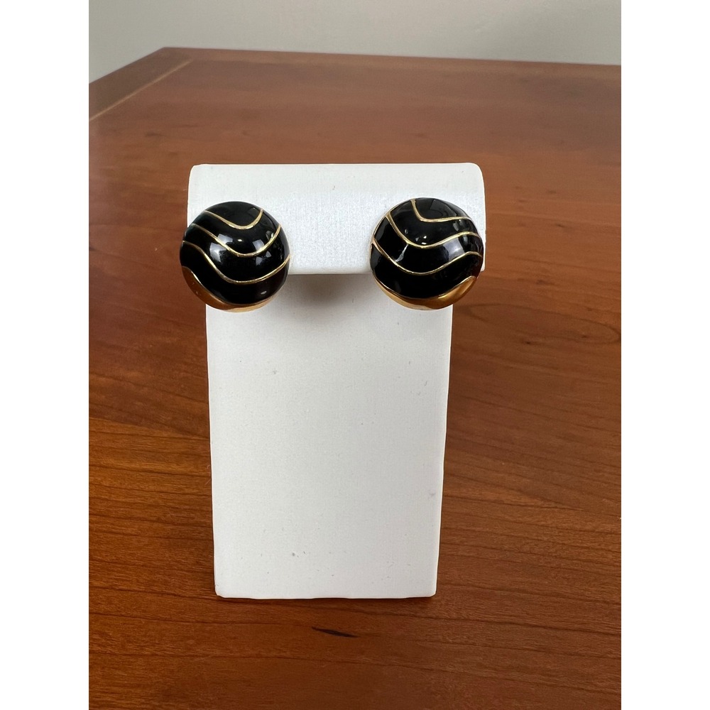 Vintage Black Enamel Gold Tone Swirl Dome Stud Earrings Retro Post Back